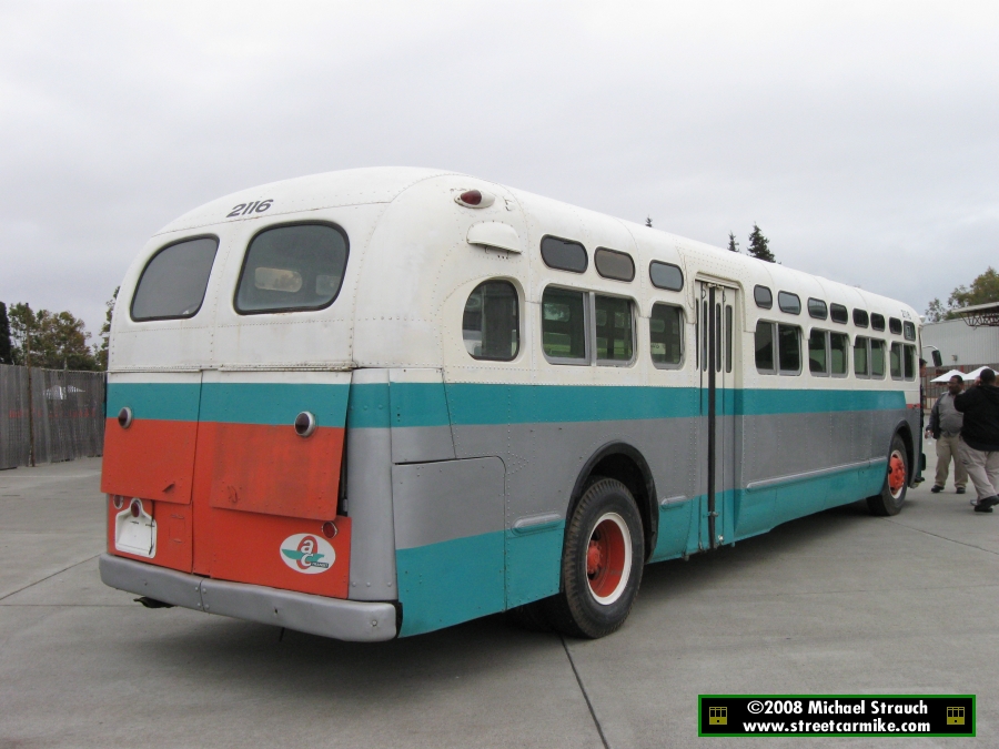 Alameda Contra Costa Transit District (AC Transit) GMC Old Look Buses ...